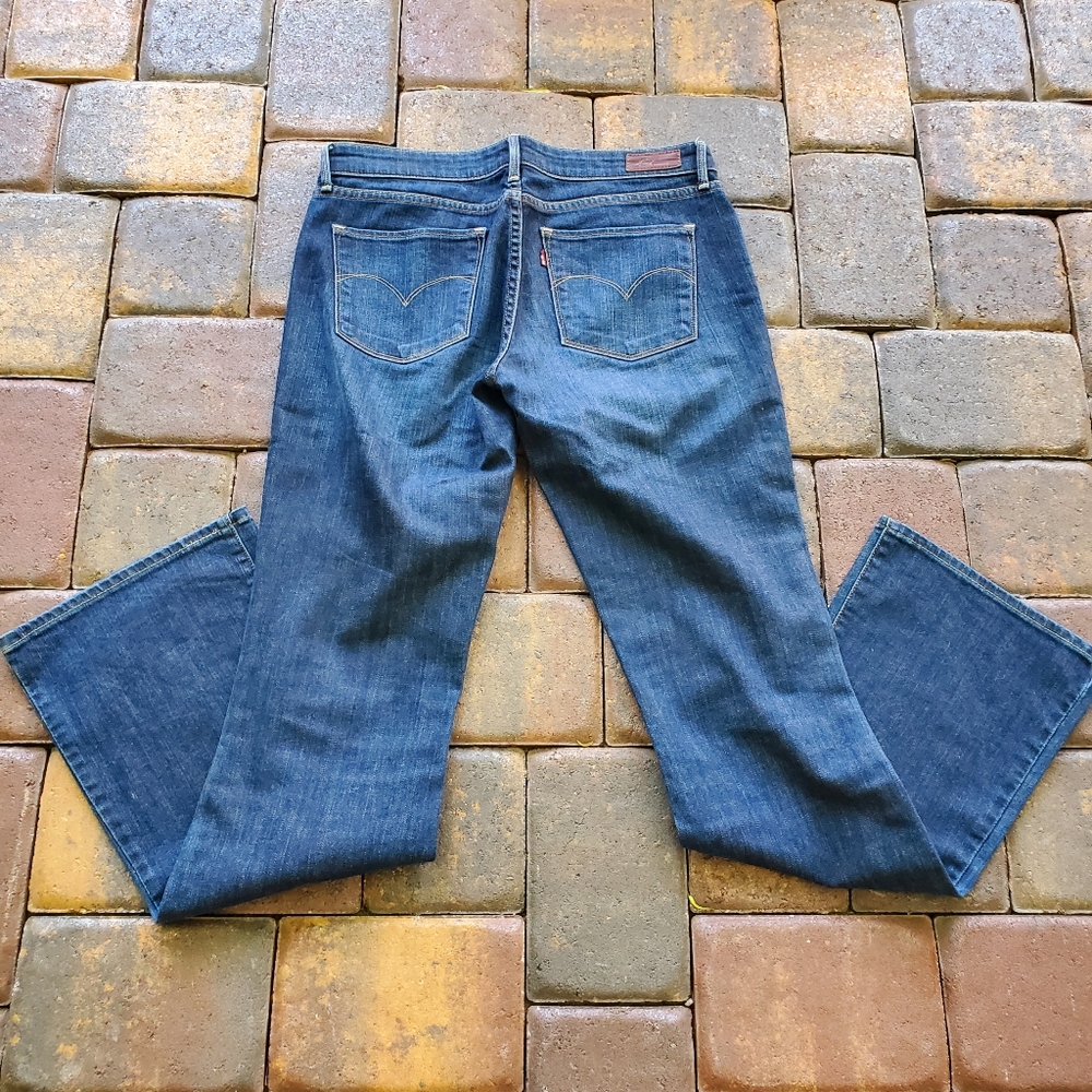 EUC Levi's Demi Curve Bootcut Med Blue Jeans 29×34 - Picture 3 of 8